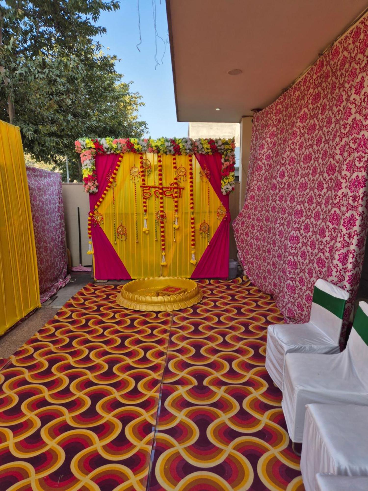 Hotel The Vertigo By Boom Rooms Noida Exterior foto