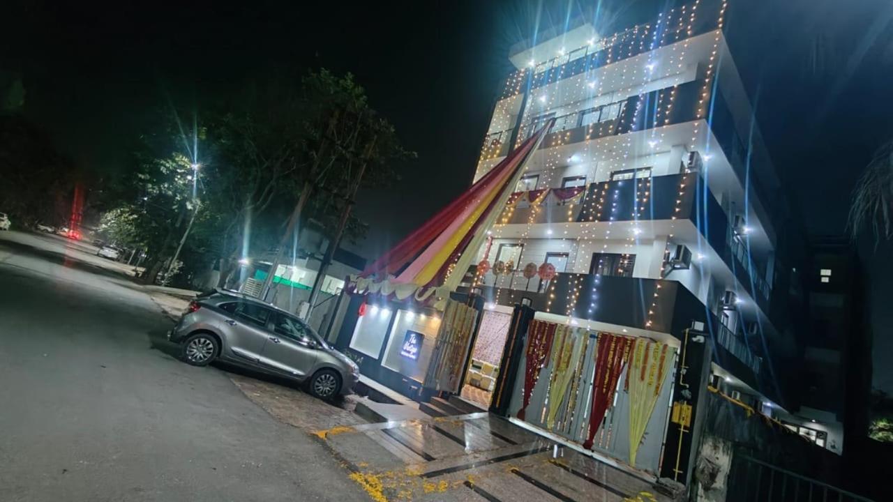 Hotel The Vertigo By Boom Rooms Noida Exterior foto