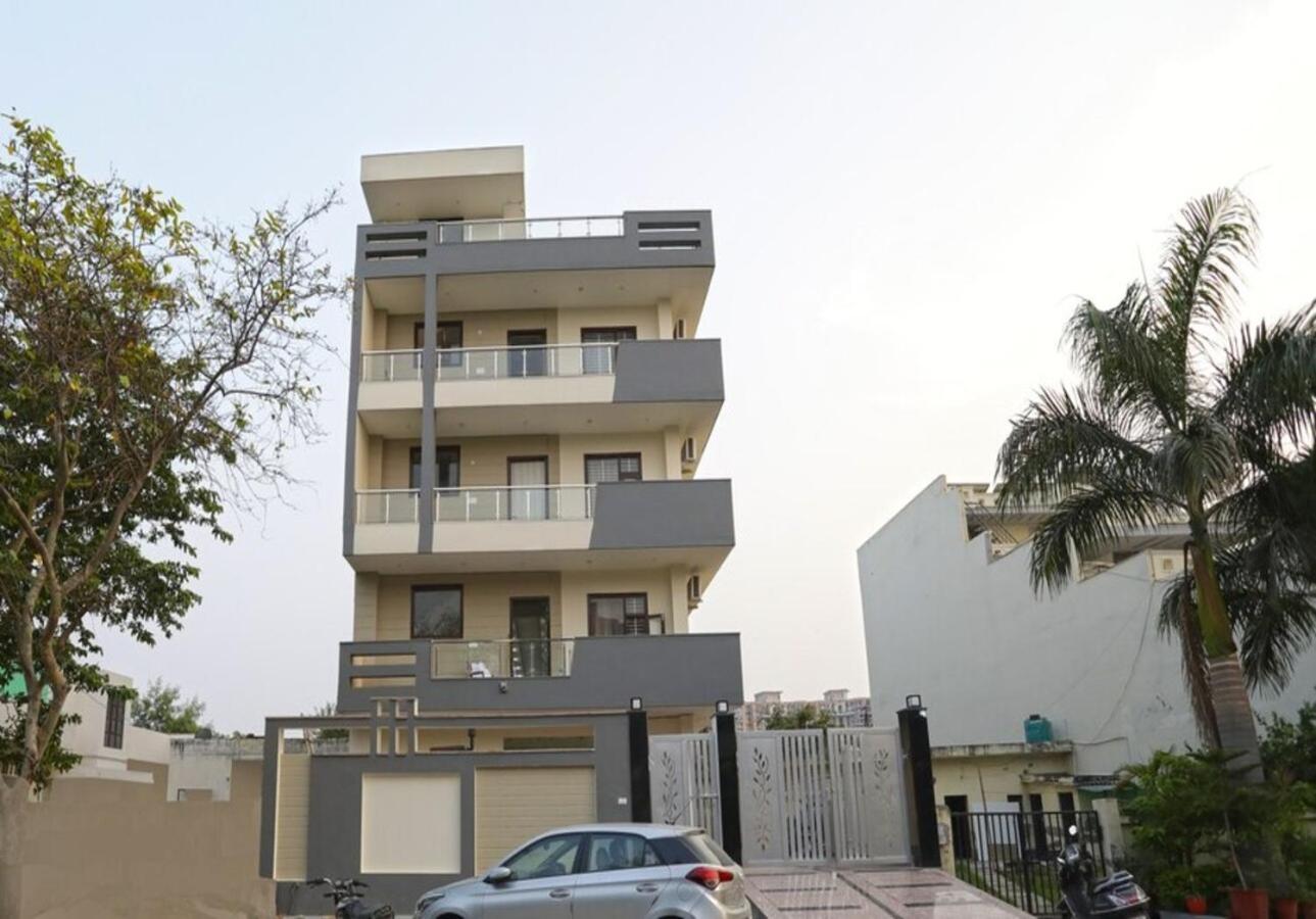 Hotel The Vertigo By Boom Rooms Noida Exterior foto